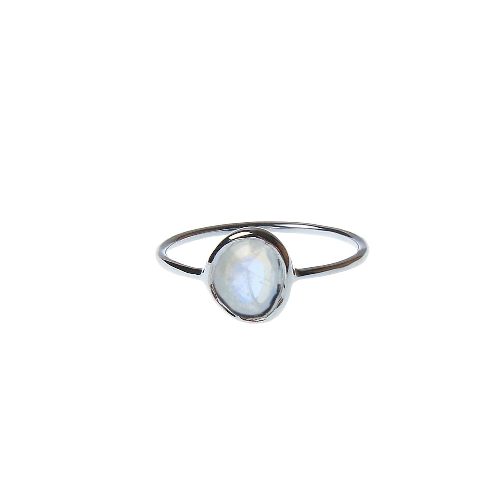 Silberner Ring mit weißem Mondstein